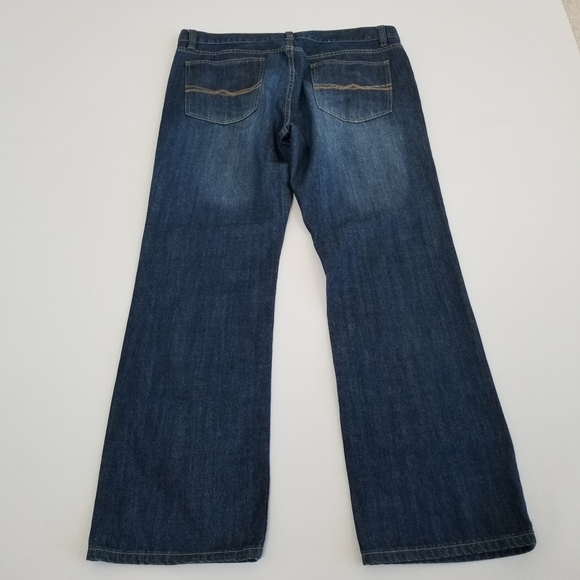 Alfani Bootcut Jeans Tag 38x32 Actual 37x31 - Picture 3 of 4